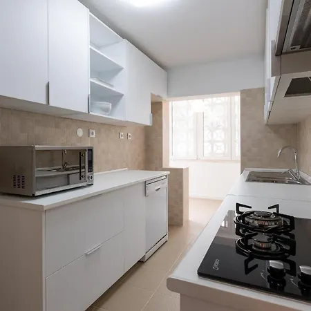 Av Sintra Mhouse Lease *